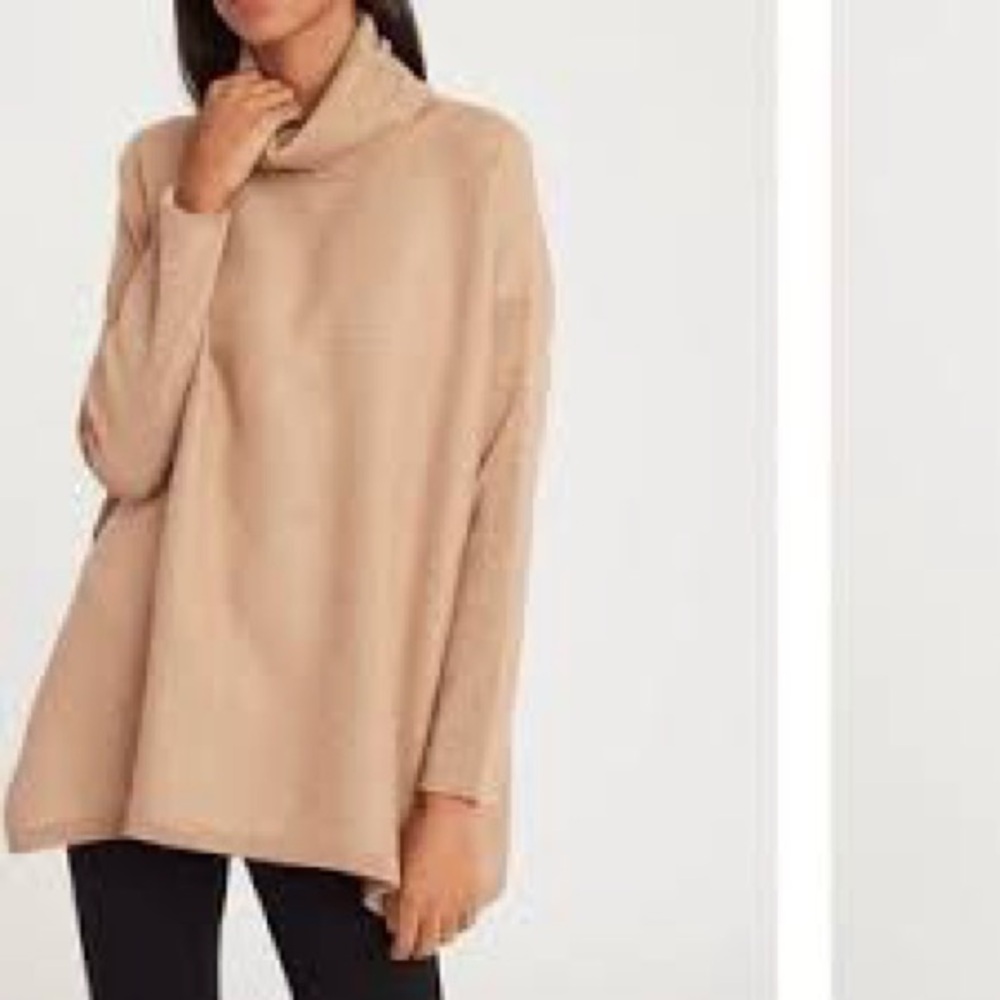 Cuyana alpaca turtleneck sweater, camel, size M/L